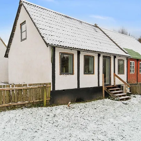 Cosy House Near Forest * Rønne