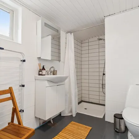 Apartamento Cosy House Near Forest Rønne