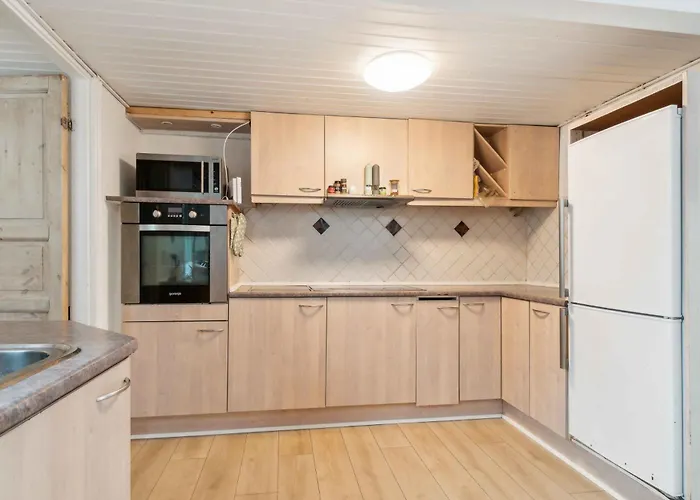 Cosy House Near Forest Apartment Ronne